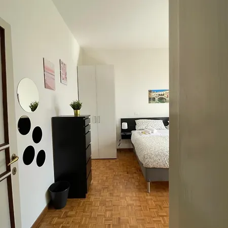 Roby In Centro 3 3 Bagni Apartment