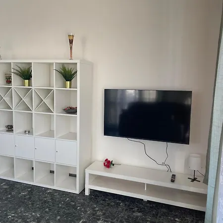 Roby In Centro 3 3 Bagni Apartment *